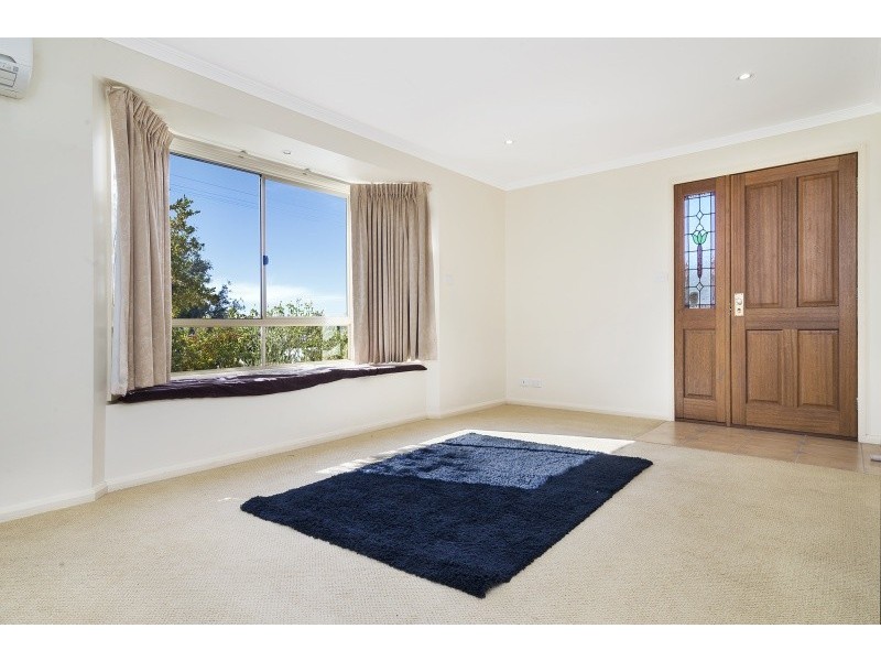 23 Wallaby Avenue, Kangaroo Flat VIC 3555