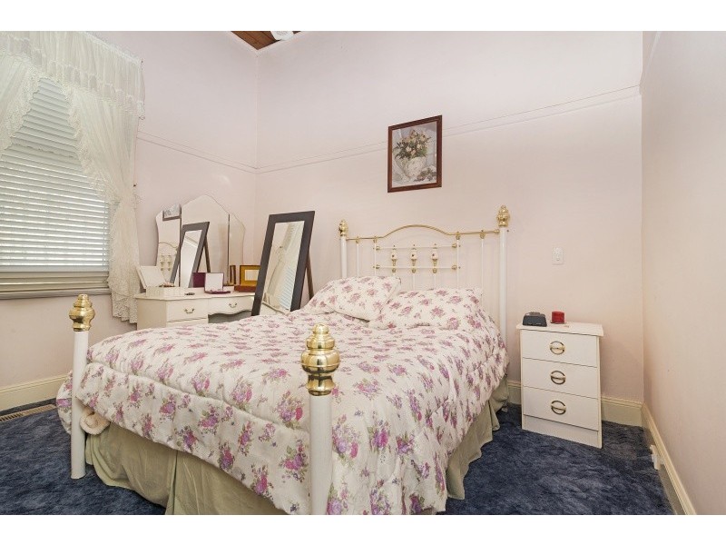 23 Jobs Gully Road, Eaglehawk VIC 3556