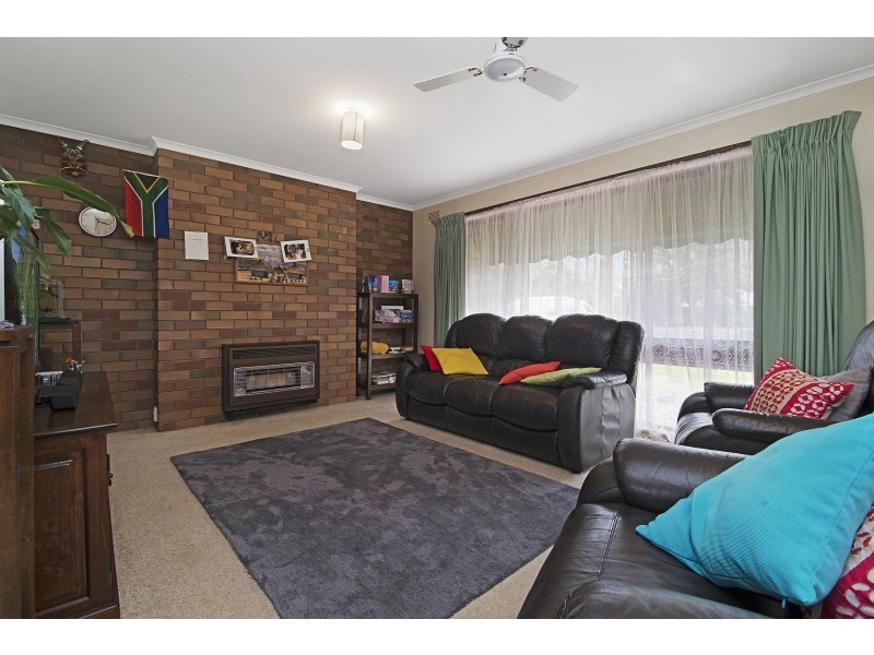 17 Alder Street, Kangaroo Flat VIC 3555