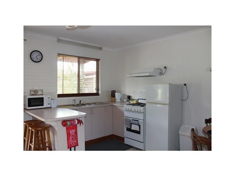 6 Elwood Street, Golden Square VIC 3555