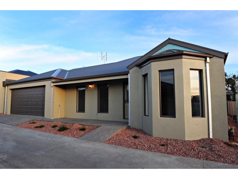 3/67 Church Street, Kangaroo Flat VIC 3555