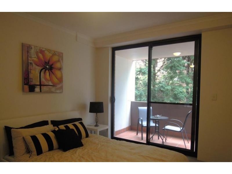 205/6-8 Freeman Road, Chatswood NSW 2067