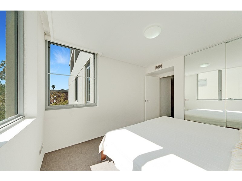 37/1 Day Street, Chatswood NSW 2067