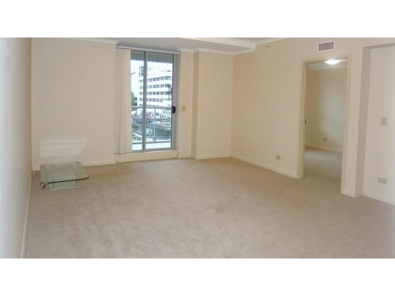 818/2A Help Street, Chatswood NSW 2067