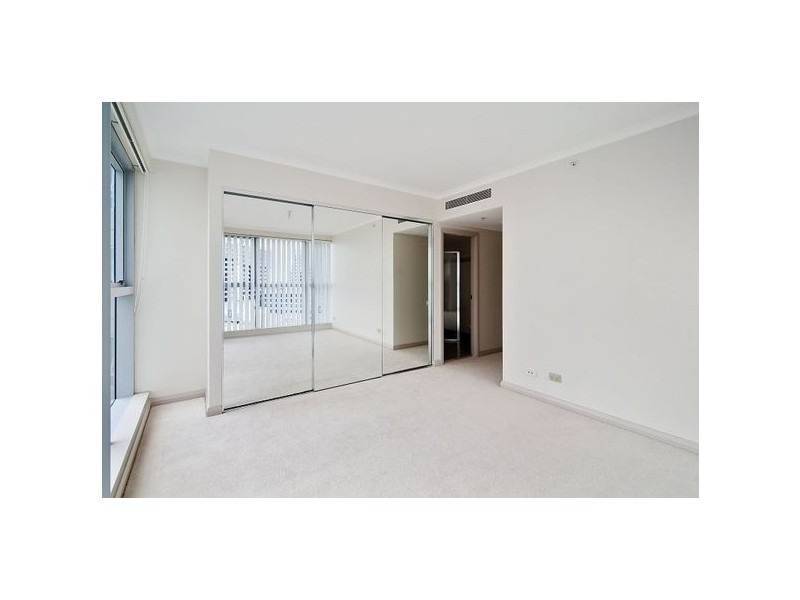 323/2B Help Street, Chatswood NSW 2067