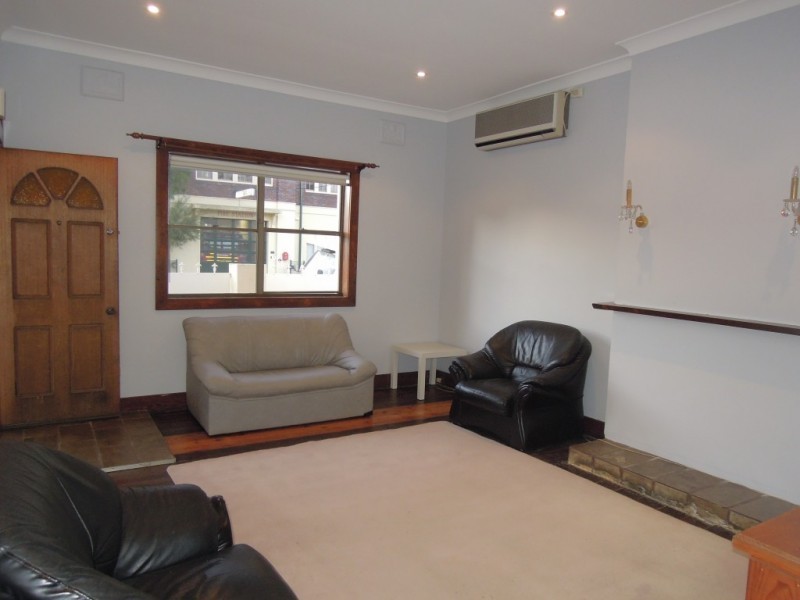 68 Laurel Street, Willoughby NSW 2068