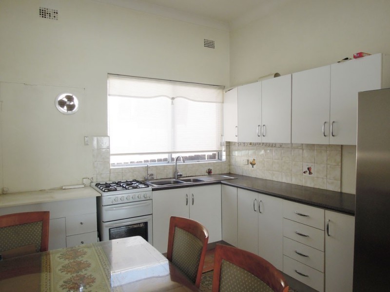 98 Lucas Road, Burwood NSW 2134