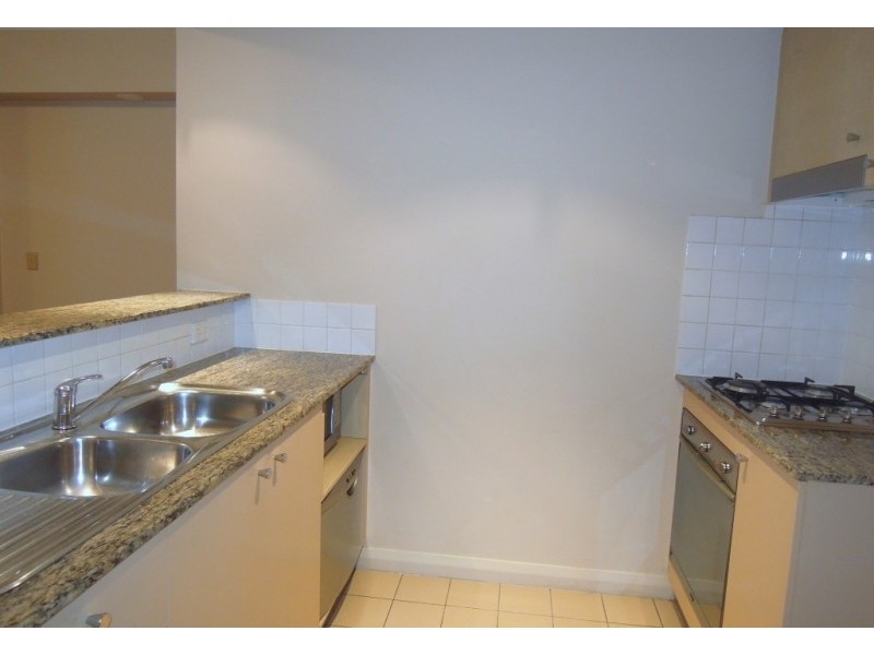 818/2A Help Street, Chatswood NSW 2067