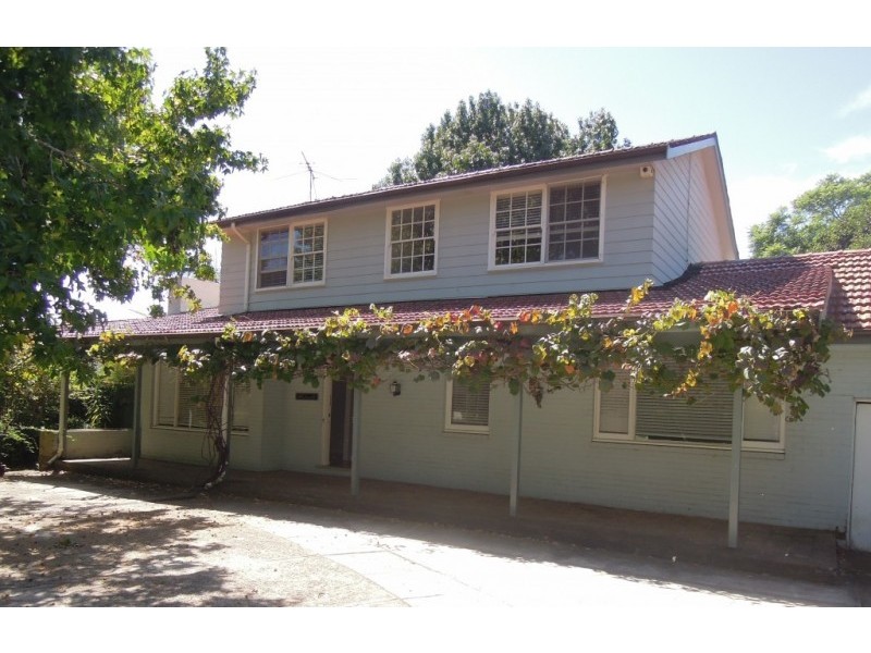 11 Killeaton Street, St Ives NSW 2075