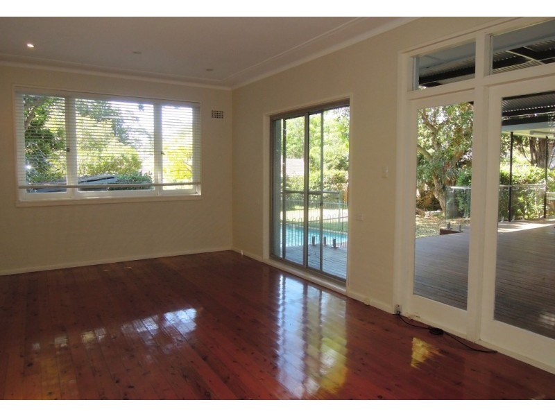 11 Killeaton Street, St Ives NSW 2075