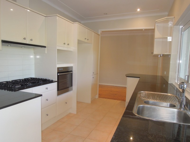 11 Killeaton Street, St Ives NSW 2075