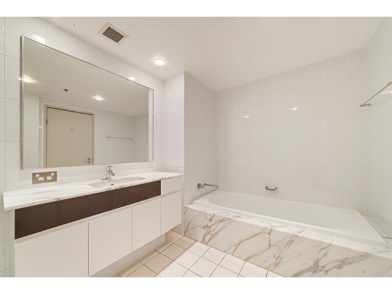 2002/9 Railway Street, Chatswood NSW 2067