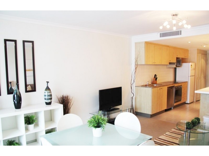 915/2A Help Street, Chatswood NSW 2067