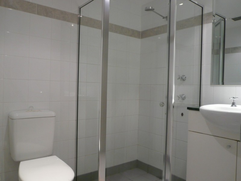 915/2A Help Street, Chatswood NSW 2067