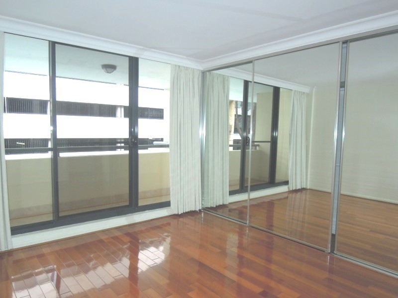 102/31 Bertram Street, Chatswood NSW 2067