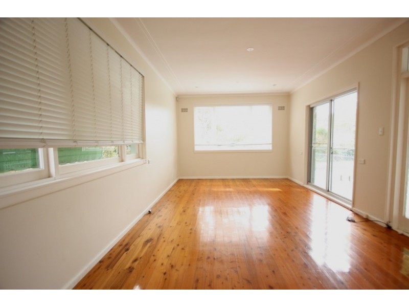 11 Killeaton Street, St Ives NSW 2075