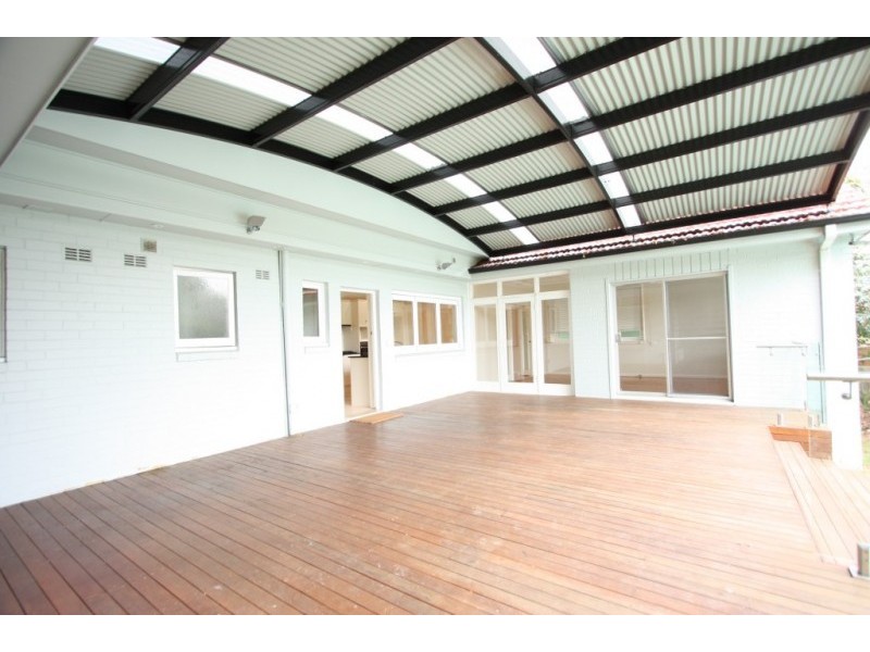 11 Killeaton Street, St Ives NSW 2075