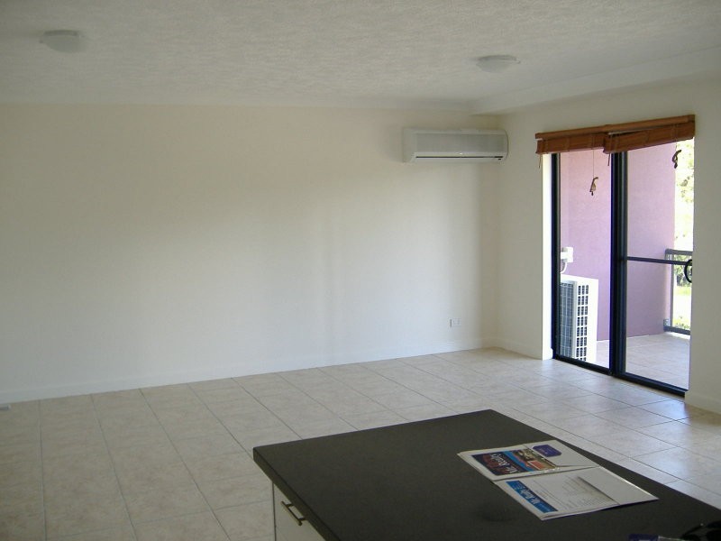 100 Ninth Avenue, Railway Estate QLD 4810