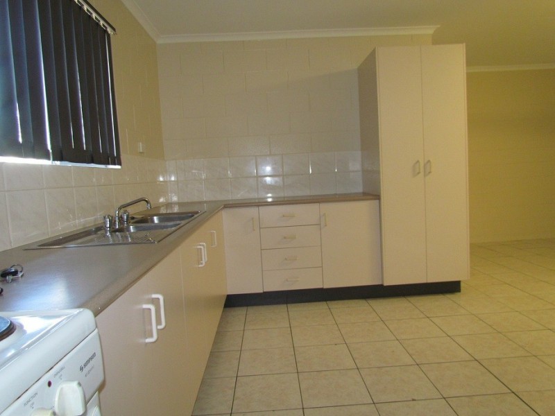 1/24 Wattle Street, Kirwan QLD 4817