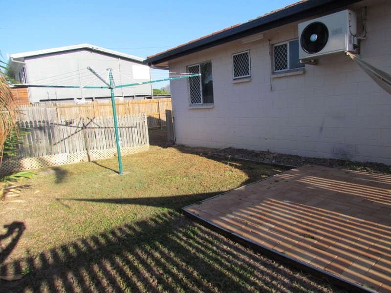 1/24 Wattle Street, Kirwan QLD 4817