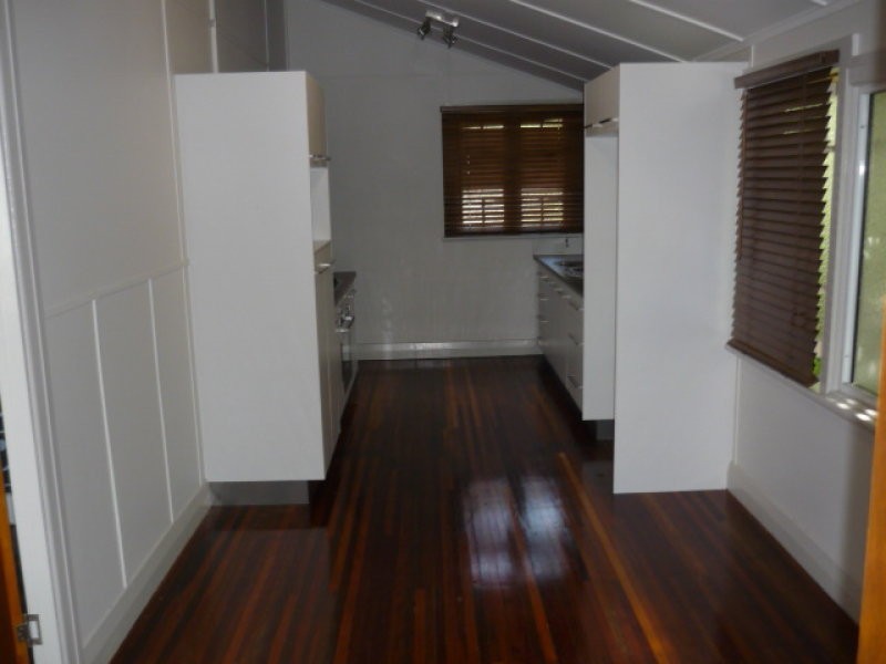 2/383 Walker Street, Townsville City QLD 4810