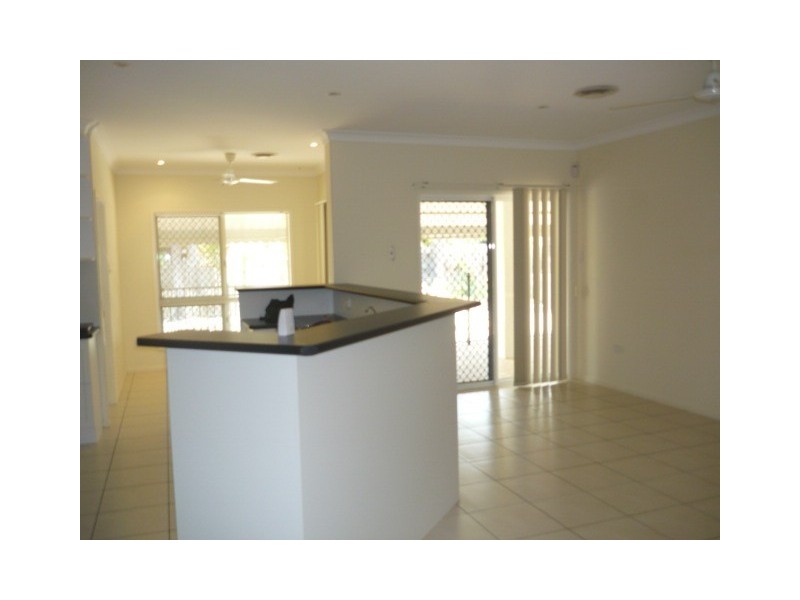 31 Mona Vale Place, Annandale QLD 4814