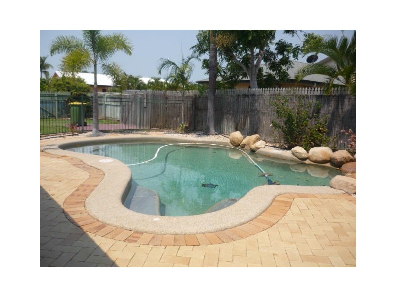 31 Mona Vale Place, Annandale QLD 4814