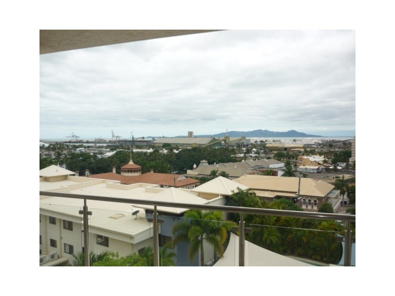 212/3 Melton Terrace, Townsville City QLD 4810