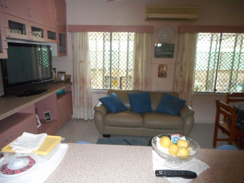 24 Meenan Street, Garbutt QLD 4814