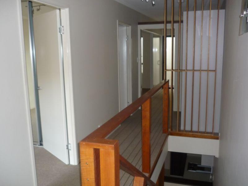 10/23 Echlin Street, West End QLD 4810