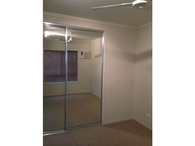 10/23 Echlin Street, West End QLD 4810