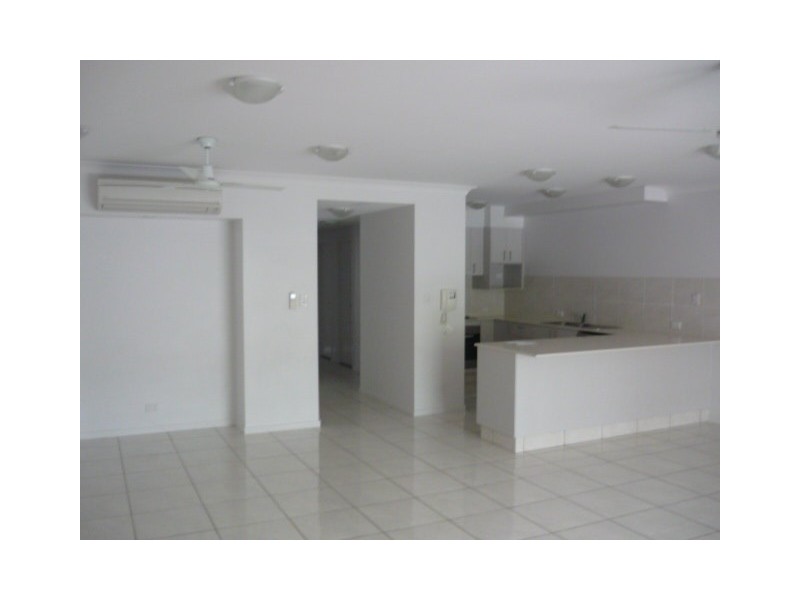 9/51 Harold Street, Townsville City QLD 4810