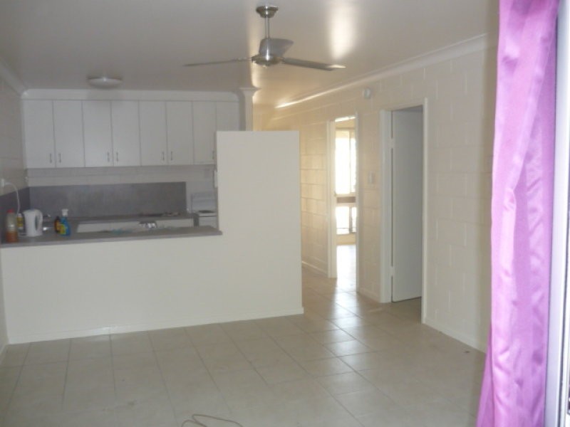 3/17 Harold Street, West End QLD 4810