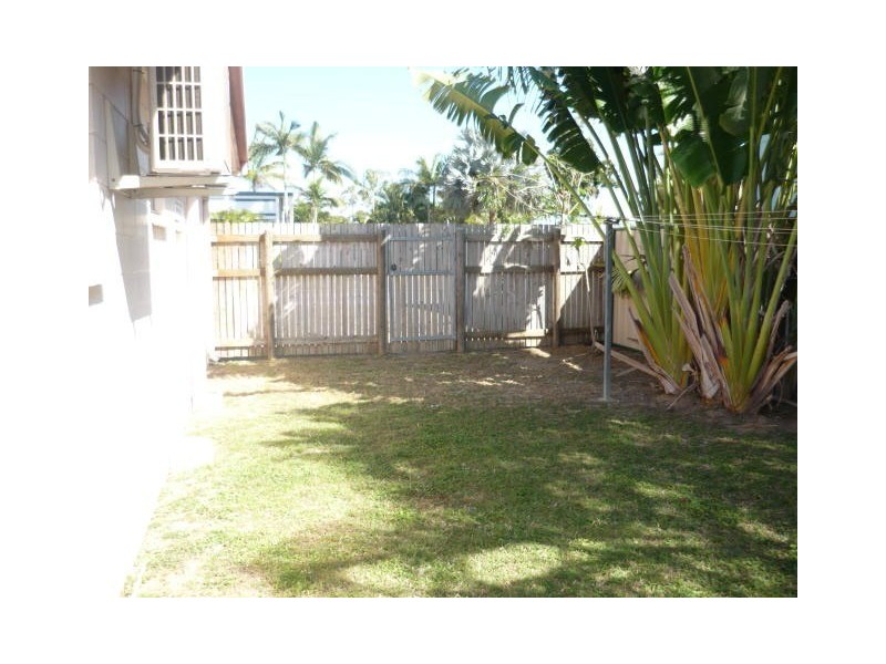 2/24 Wattle Street, Kirwan QLD 4817