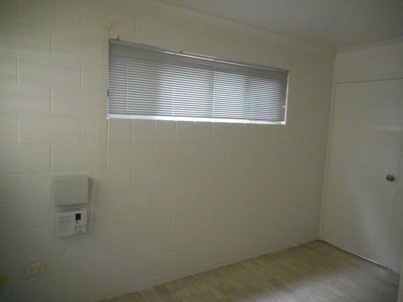 28 Tenth Avenue, Railway Estate QLD 4810