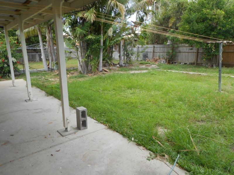 28 Tenth Avenue, Railway Estate QLD 4810