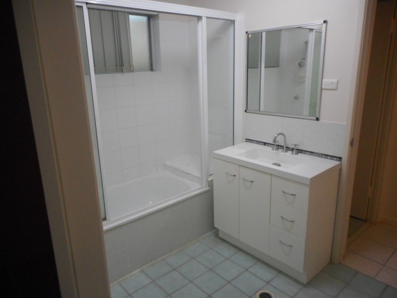 45 Redwood Avenue, Kirwan QLD 4817