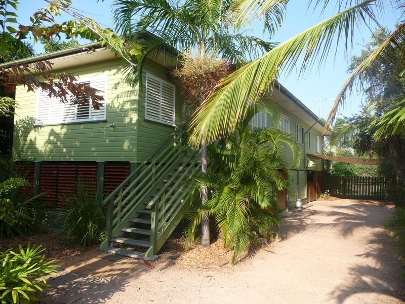 15 Ryan Street, North Ward QLD 4810