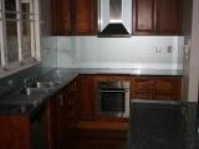 22 Gilbert Crescent, North Ward QLD 4810