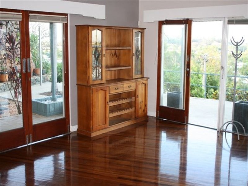 22 Gilbert Crescent, North Ward QLD 4810