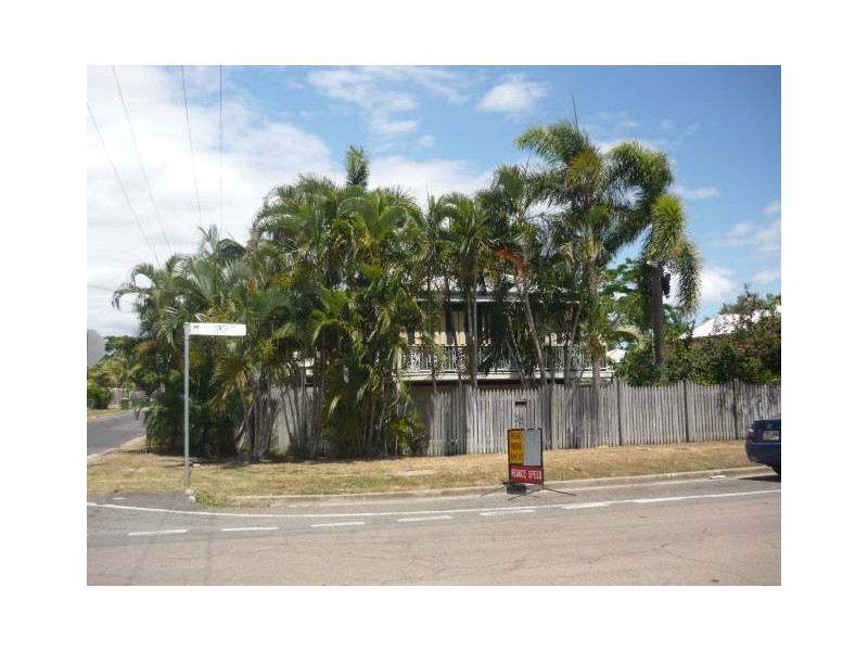 32 Tenth Avenue, Railway Estate QLD 4810