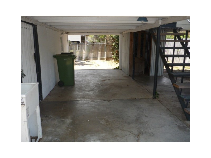 32 Tenth Avenue, Railway Estate QLD 4810