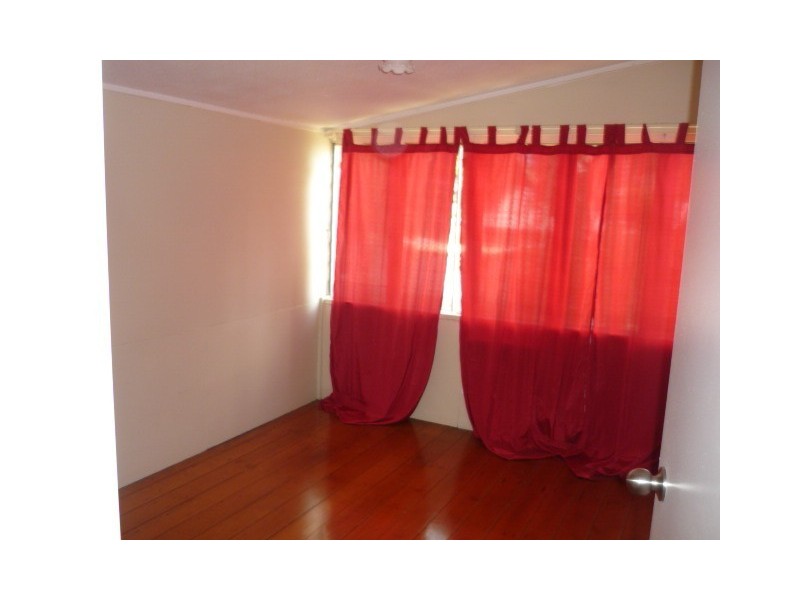 32 Tenth Avenue, Railway Estate QLD 4810