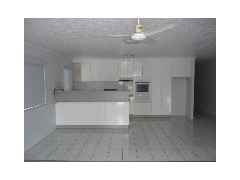 1/49 Quinn Street, Rosslea QLD 4812