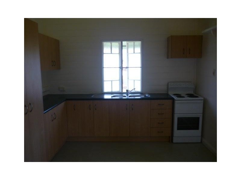 21 Bayswater Road, Hyde Park QLD 4812