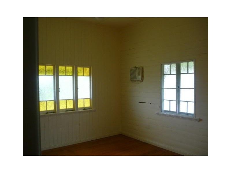 21 Bayswater Road, Hyde Park QLD 4812