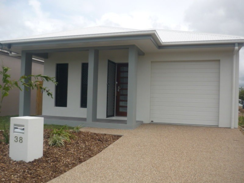 38 Chandler Street, Garbutt QLD 4814