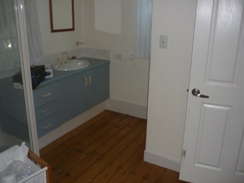 34 Flower Street, Railway Estate QLD 4810