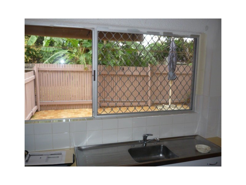 1/88 Eyre Street, North Ward QLD 4810