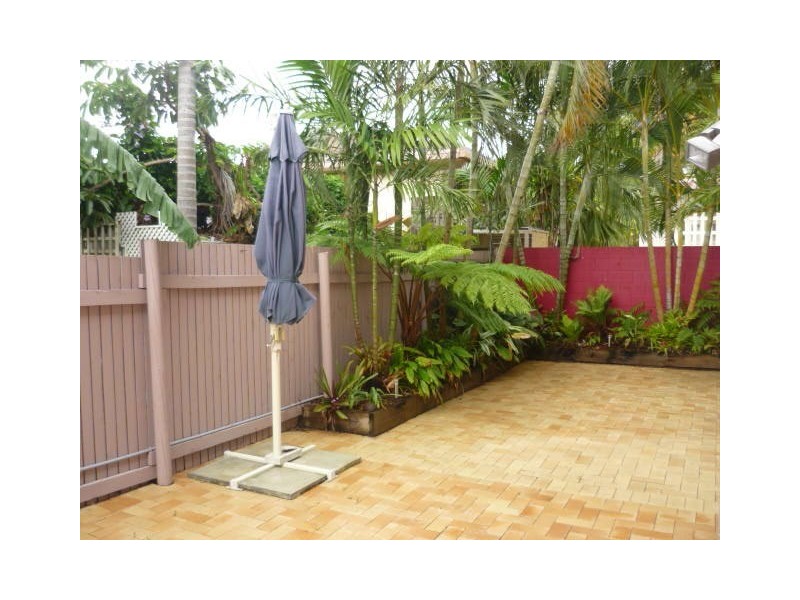 1/88 Eyre Street, North Ward QLD 4810